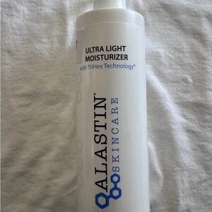 Alastin Skincare Ultra Light Moisturizer with TriHex Technology